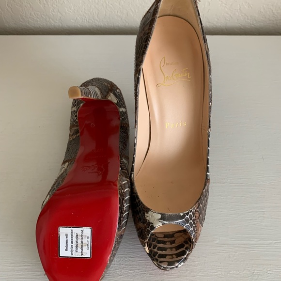 Authentic Christian Louboutin size 37.5 snakeskin brown pumps $985 New with box - Picture 3 of 7
